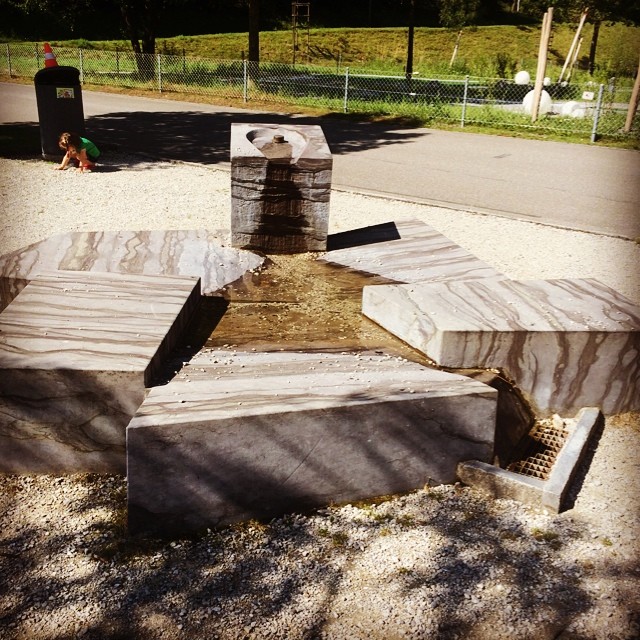 Fotografia d'una font de Spiez