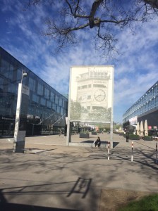 Fotografia del marcador final de la final de la Copa del Món de futbol, cel·lebrat a Suïssa el 1.954. El marcador és manual i reflecteix el 3-2 final.